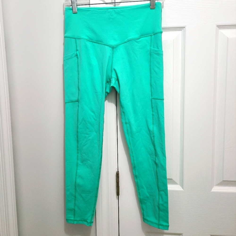 Born primitive Capri leggings